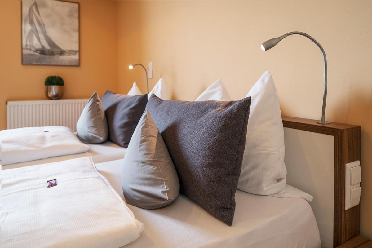Boutiquehotel Zur Winzerstube - Adults Only Hagnau Exterior photo