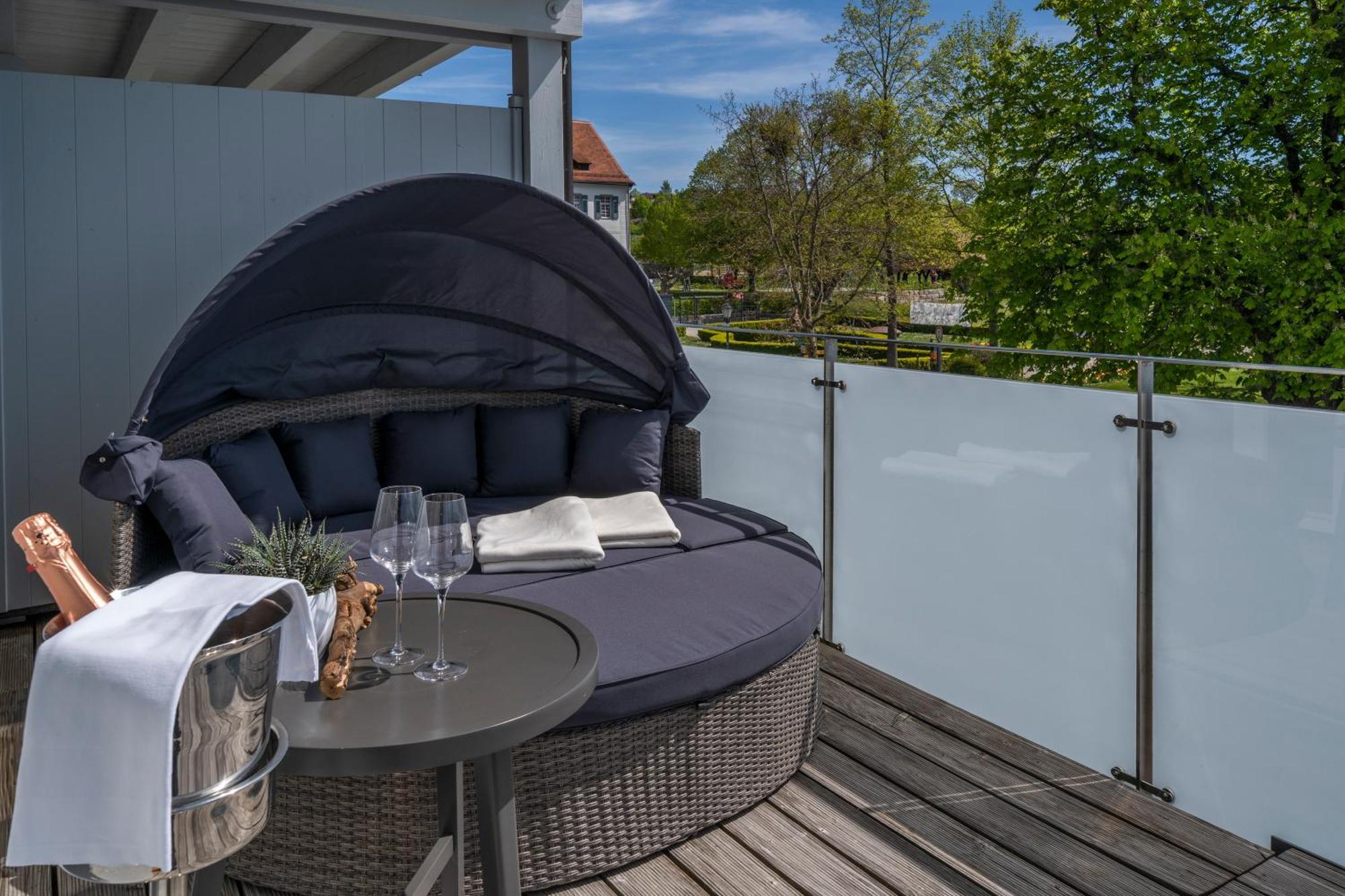 Boutiquehotel Zur Winzerstube - Adults Only Hagnau Exterior photo